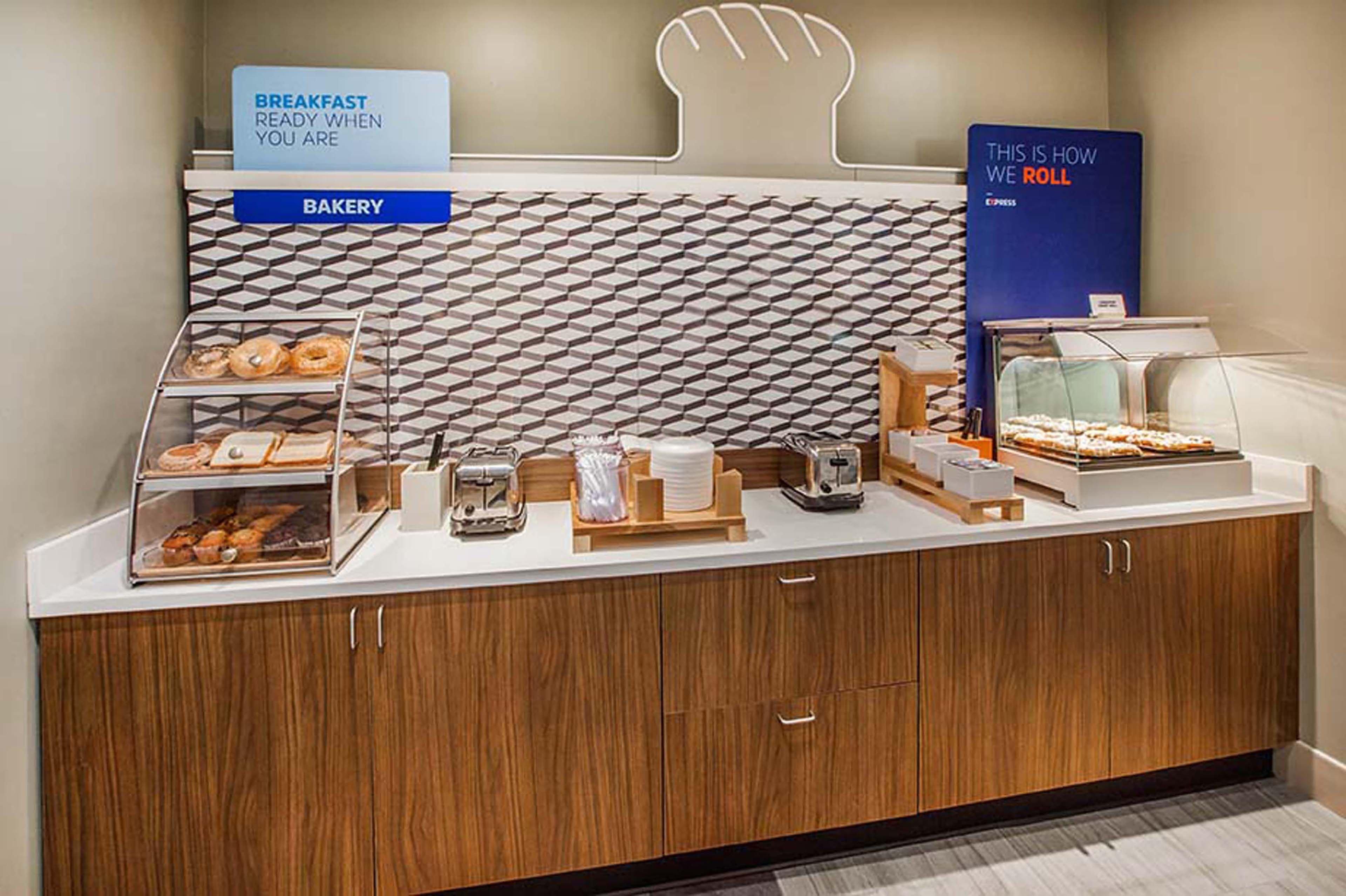 Holiday Inn Express & Suites Charleston Ne Mt Pleasant Us17 By Ihg Mount Pleasant Luaran gambar